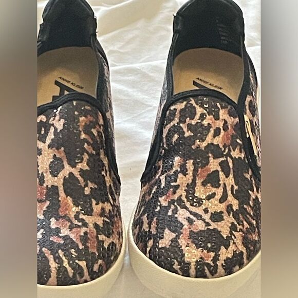 Anne Klein Loafers leopard cheetah print sparkle size 8 like new condition - Picture 14 of 16